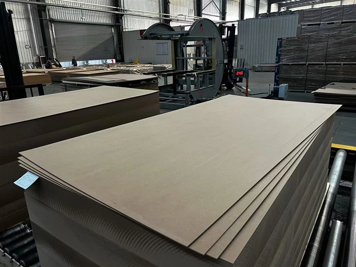 1830X2440X3MM Plain MDF RAW MDF suppliers